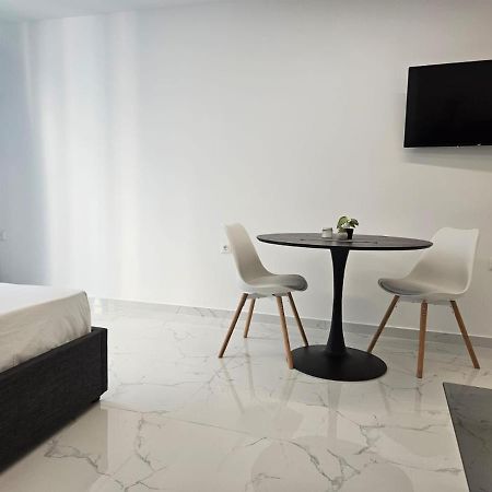 Nikis 20 Suites Atina Dış mekan fotoğraf